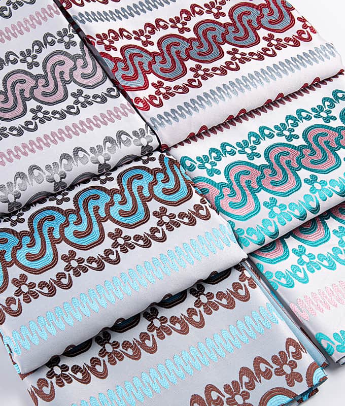 Tissu jacquard en polyester texturé 3D en forme de S pour paréo