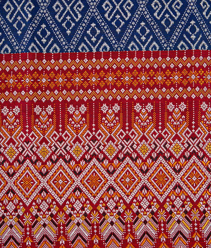 Tissu paréo en polycoton cousu à la main
